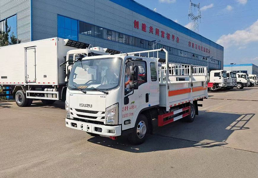 五十鈴藍(lán)牌倉(cāng)欄式氣瓶運(yùn)輸車(chē)